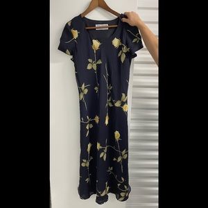 90’s Vintage Navy Floral Cap Sleeve Dress